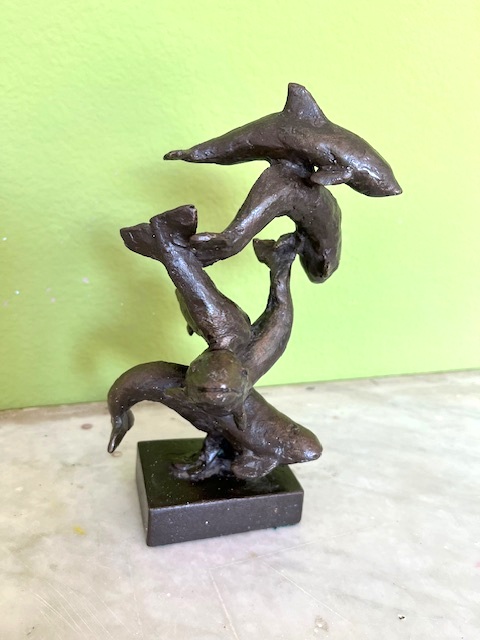 Miems van citters, bruinvisjes, brons, h 22 cm, € 400, 
